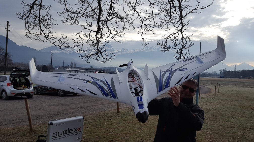 Test de la nouvelle aile volante de Sébastien
